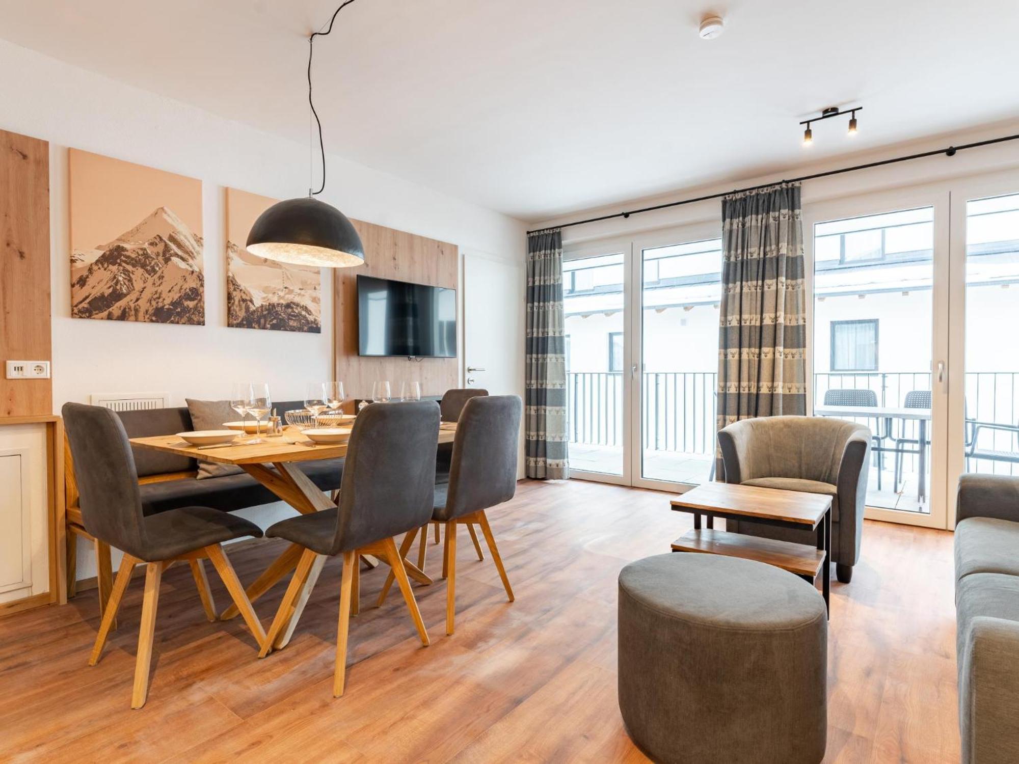 Falken Suites Top 4 Kaprun Exterior foto
