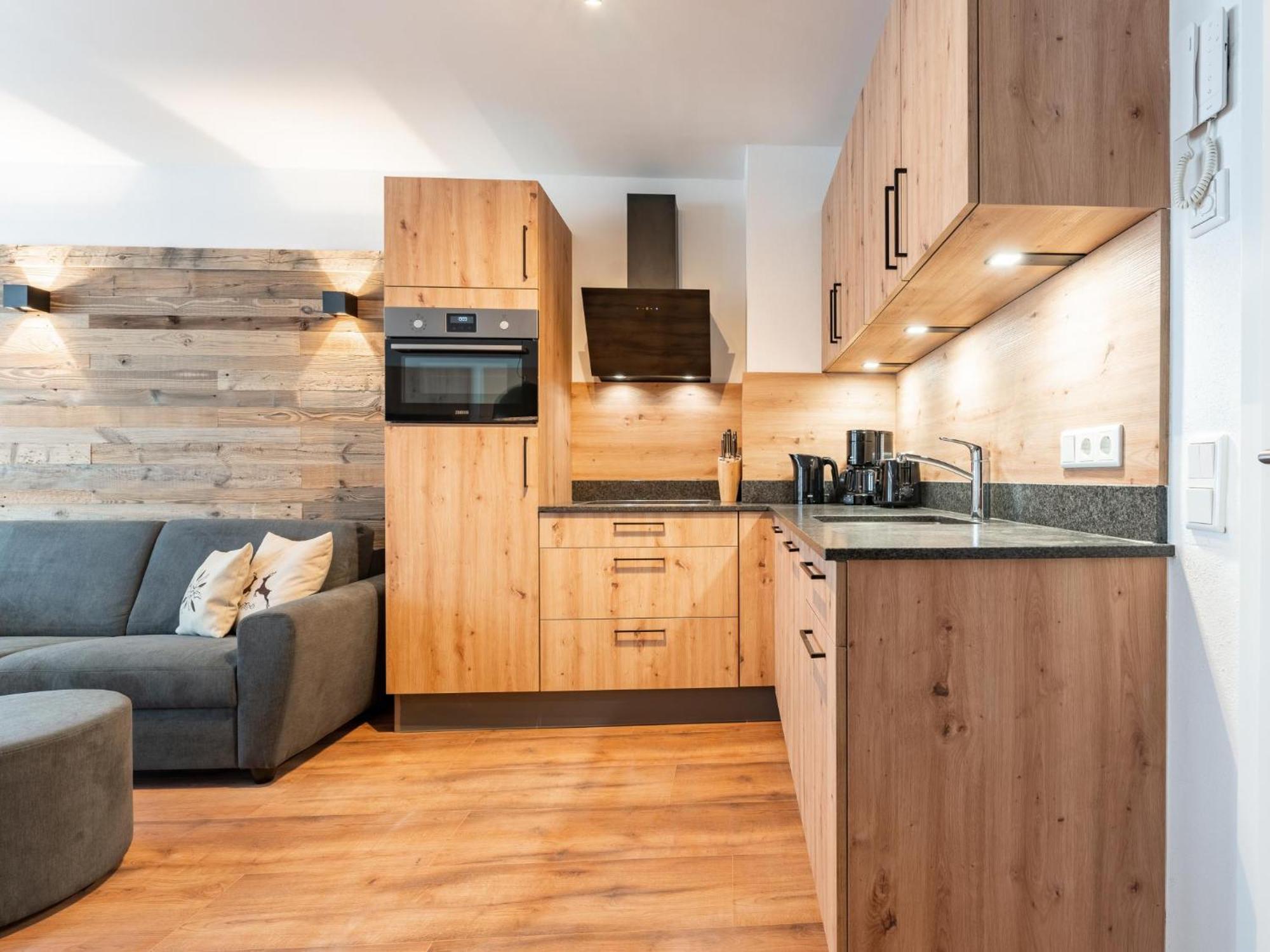 Falken Suites Top 4 Kaprun Exterior foto